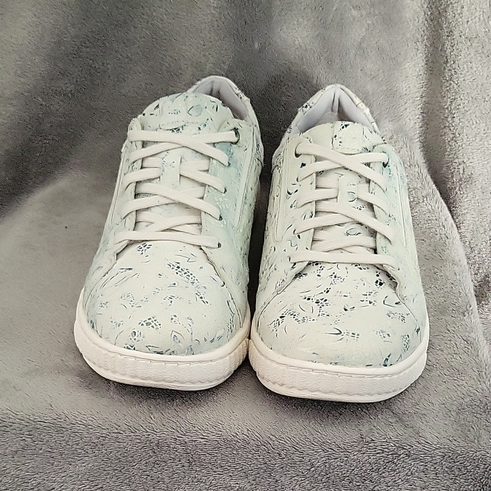 Women Shoes